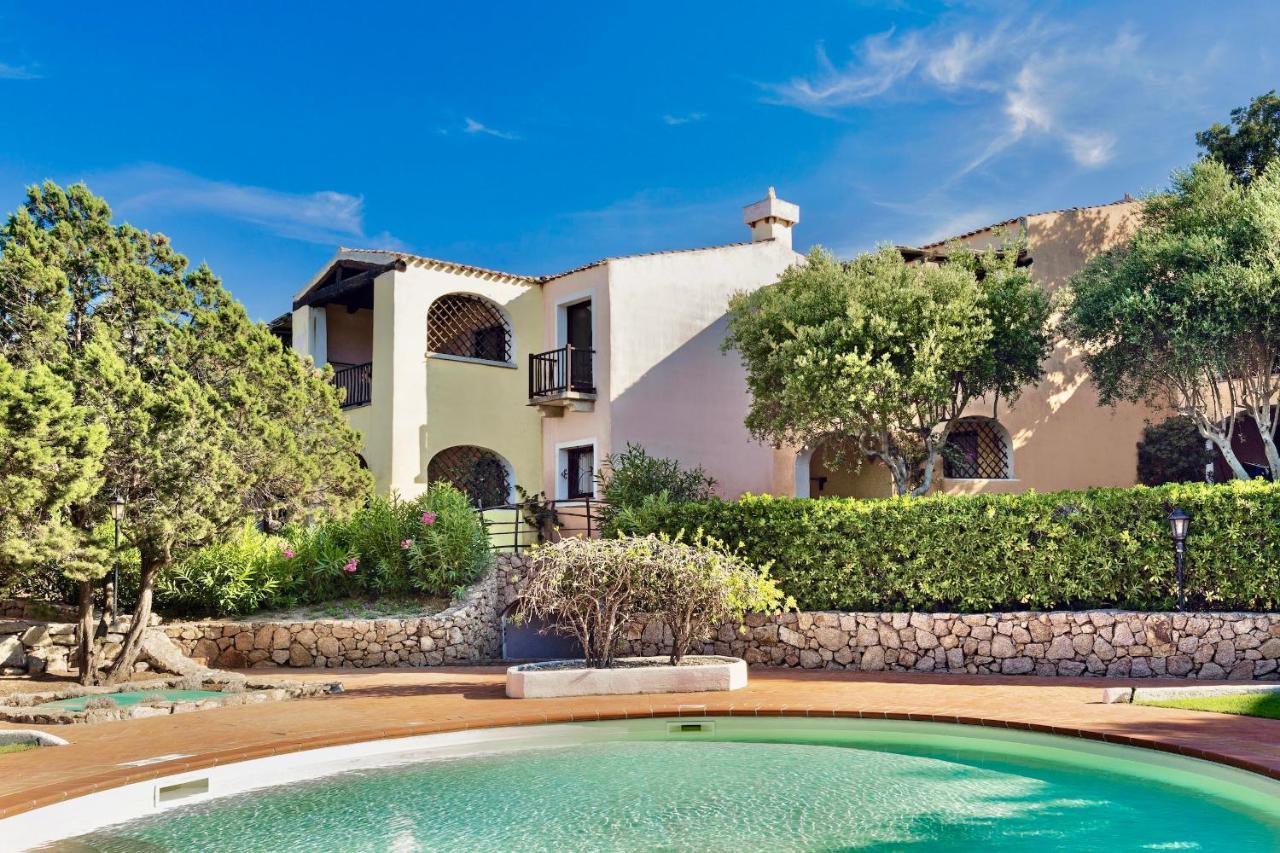Residence Con Piscina A Liscia Di Vacca, 350 Mt Dal Mare, 3 Km Da Porto Cervo מראה חיצוני תמונה